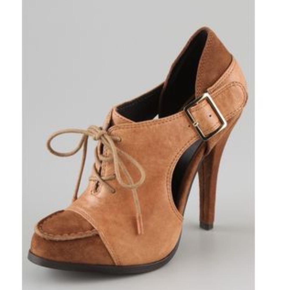 Elizabeth and James Casi bootie